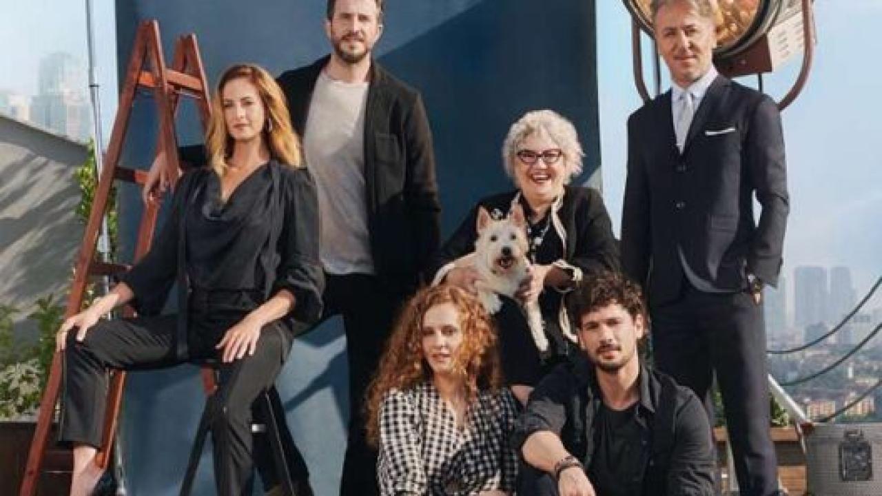 مسلسل اتصل بمدير اعمالي الحلقة 10 مترجمة