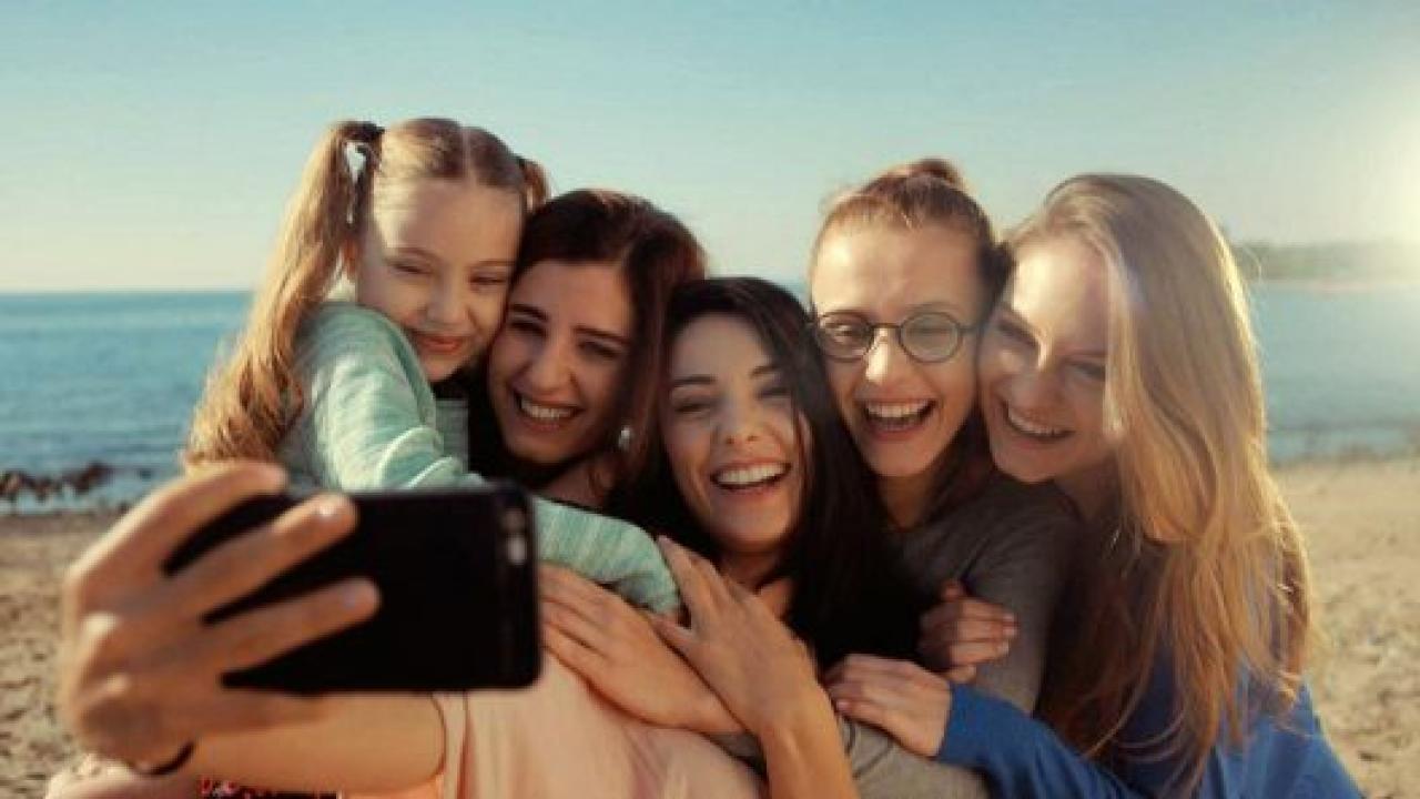 مسلسل من اجل بناتي الحلقة 13 مترجمة والاخيرة