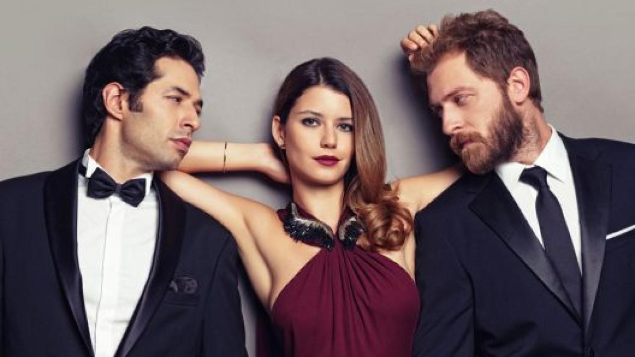 مسلسل انتقام الحلقة 2 مترجمة
